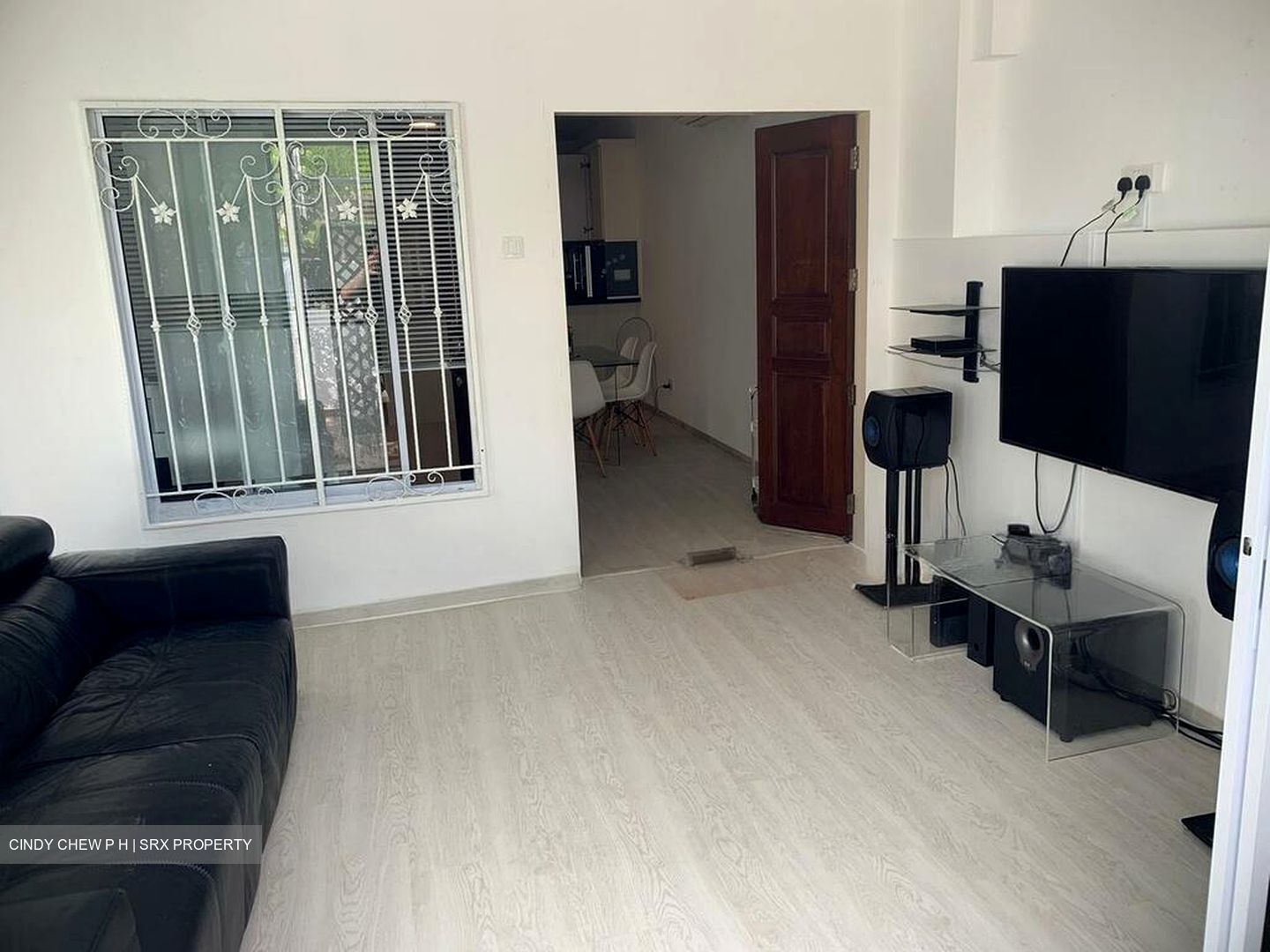 Fuyong Estate (D23), Terrace #498265431